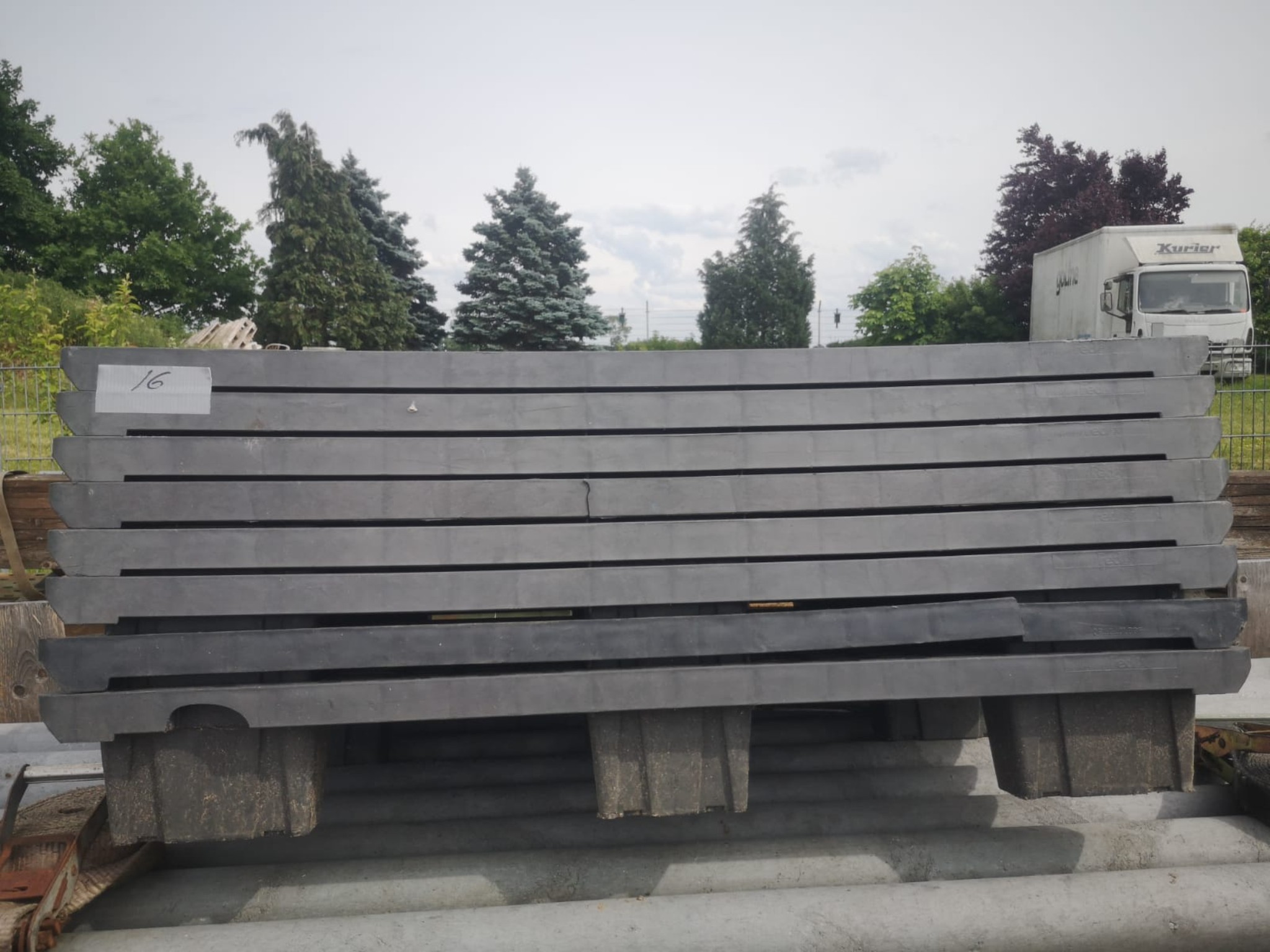 1 Posten Kunststoff Stapelpaletten,